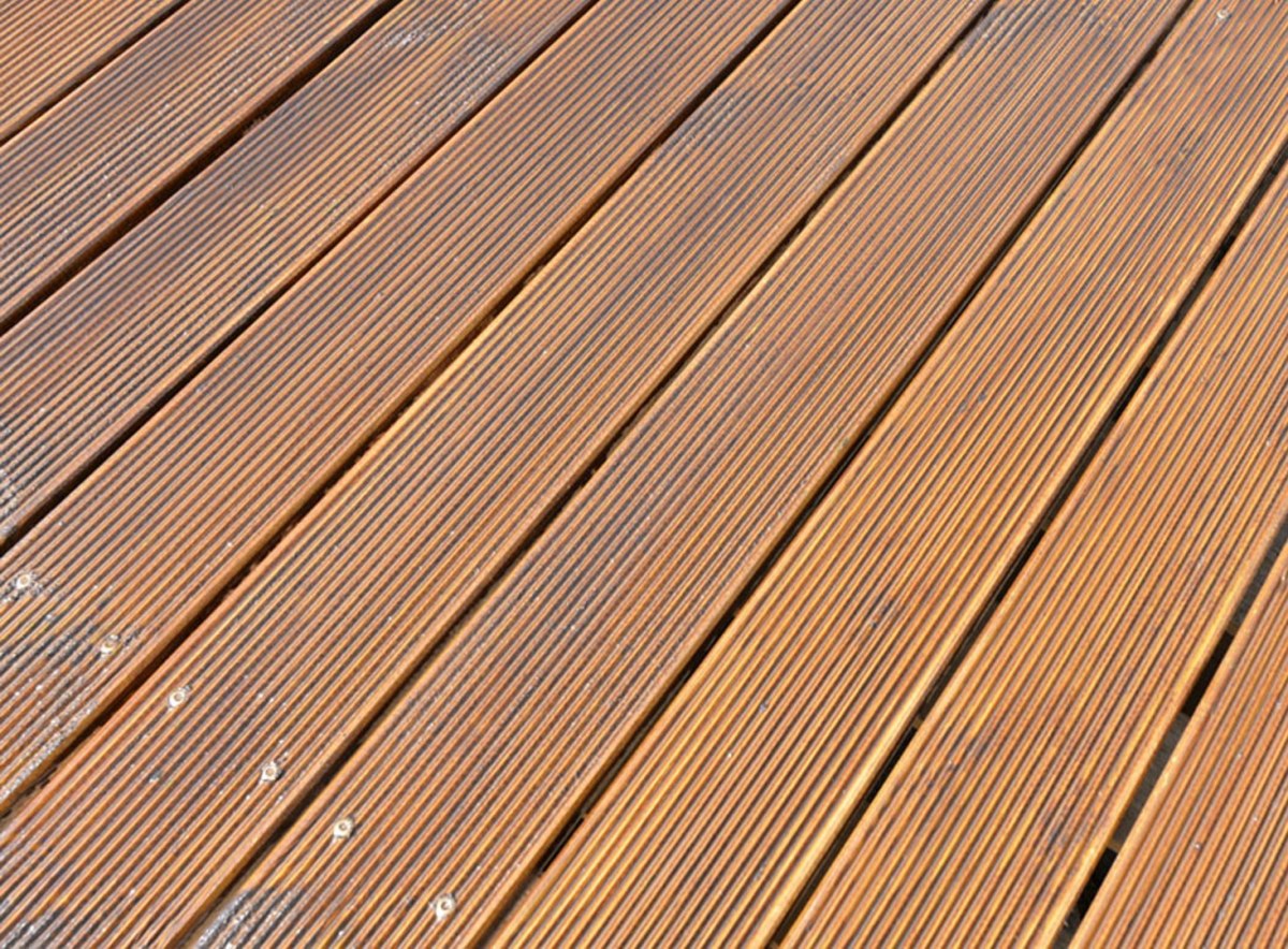 Deska tarasowa sosnowa 120x9,6x1,9cm Deska tarasowa sosnowa 120x9,6x1,9cm