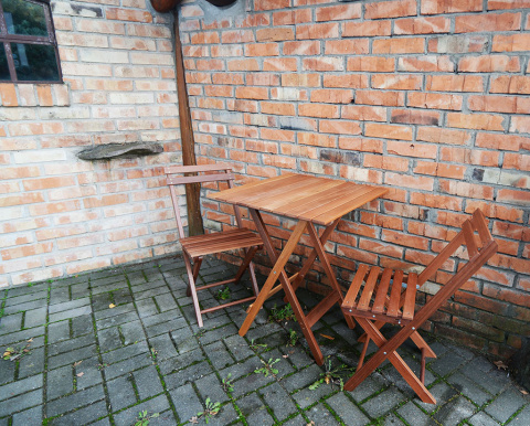 Stół + 2 krzesła Składane Balkon/Ogród/Kemping Stół + 2 krzesła Składane Balkon/Ogród/Kemping