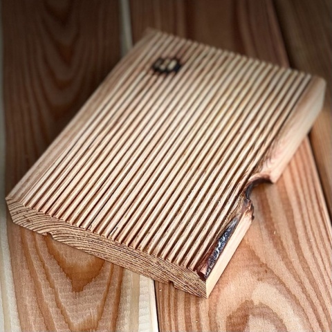 Deska tarasowa Modrzew ryflowana 240x14,5x2,7cm klasa C Deska tarasowa Modrzew ryflowana 240x14,5x2,7cm klasa C