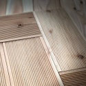Deska tarasowa Modrzew ryflowana 240x14,5x2,7cm klasa C