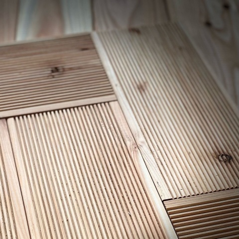 Deska tarasowa Modrzew ryflowana 240x14,5x2,7cm klasa C Deska tarasowa Modrzew ryflowana 240x14,5x2,7cm klasa C