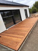 Deska tarasowa sosnowa 60x14,5x2,7cm ryfel drobny z przerwą BRĄZOWA